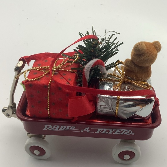 Vintage 1995 Radio Flyer Ornament - Picture 4 of 9